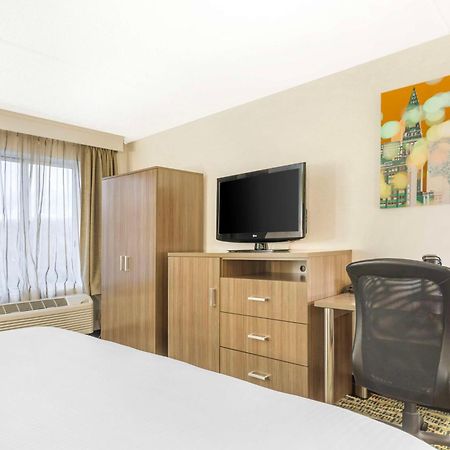 Best Western Plus New Englander Woburn Exterior photo