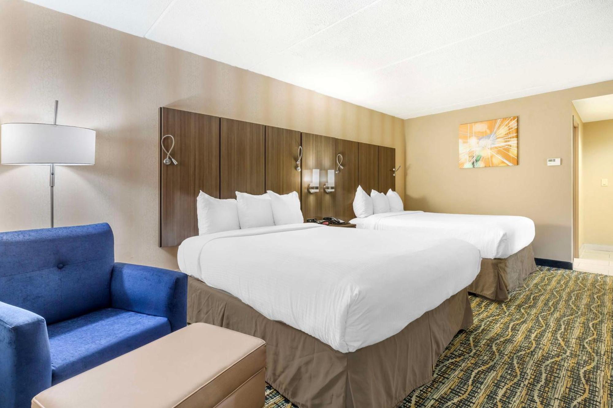 Best Western Plus New Englander Woburn Exterior photo