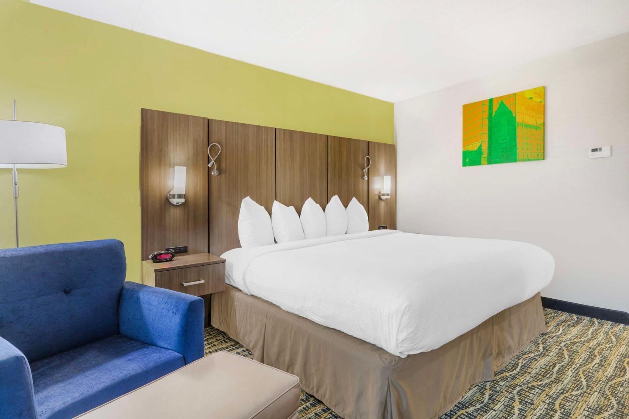 Best Western Plus New Englander Woburn Exterior photo