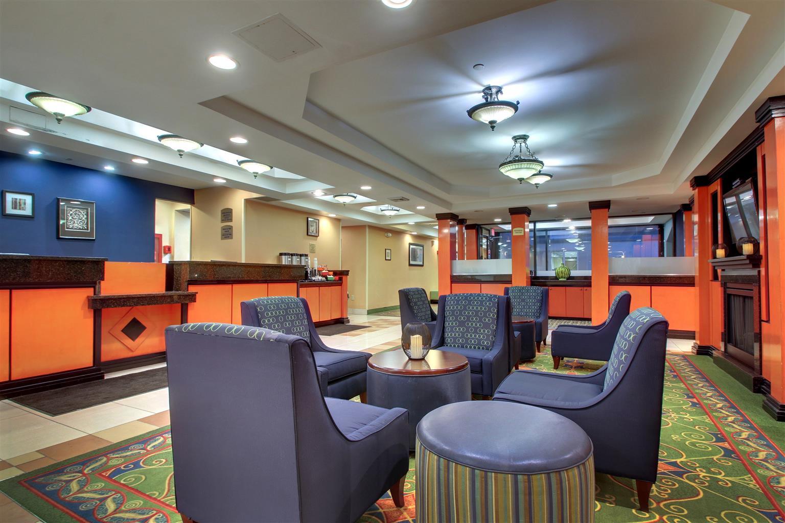 Best Western Plus New Englander Woburn Exterior photo